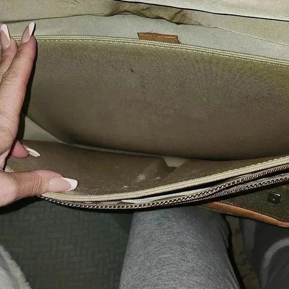 Louis Vuitton Damier Messenger Bag Unisex - Picture 4 of 8